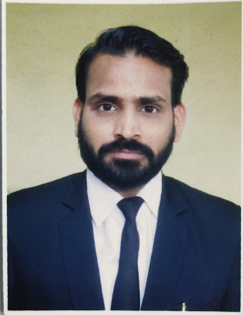 Adv Sumit Gupta