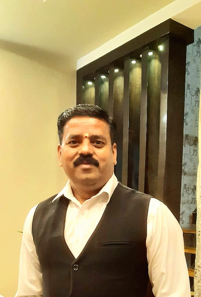 ADV ASHUTOSH SHUKLA